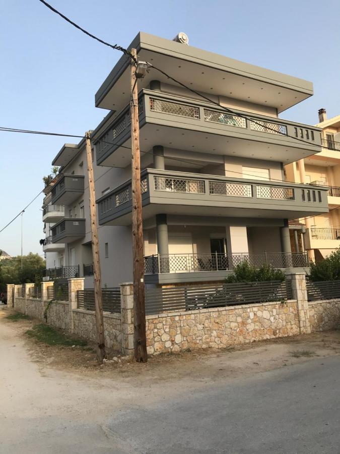 Cyclops Luxury Apartments Igoumenitsa Esterno foto