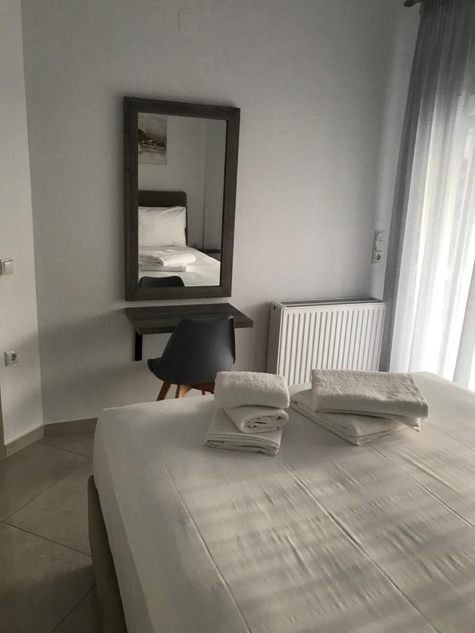 Cyclops Luxury Apartments Igoumenitsa Esterno foto