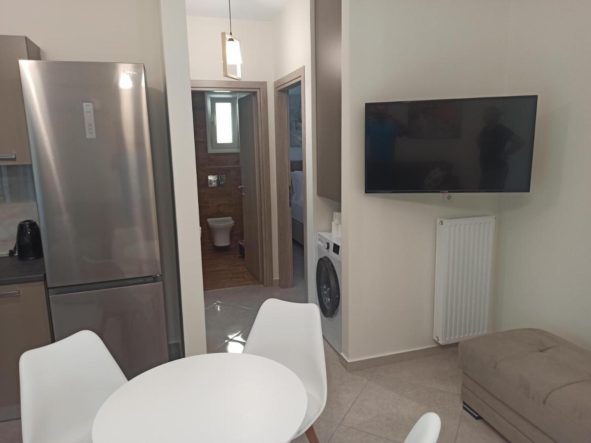 Cyclops Luxury Apartments Igoumenitsa Esterno foto