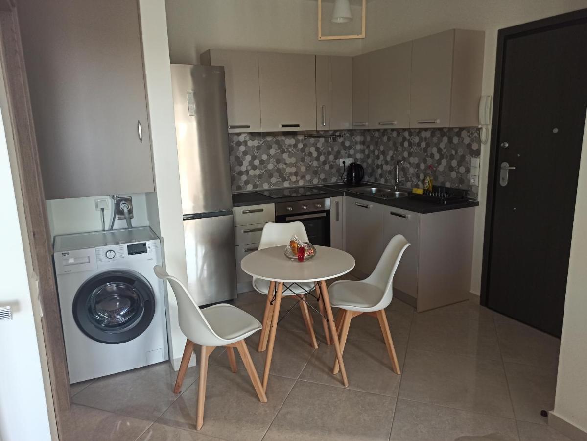 Cyclops Luxury Apartments Igoumenitsa Esterno foto