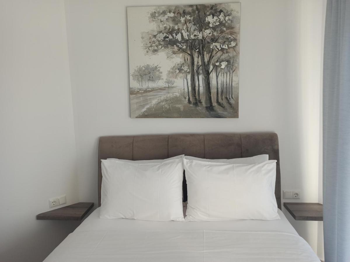 Cyclops Luxury Apartments Igoumenitsa Esterno foto