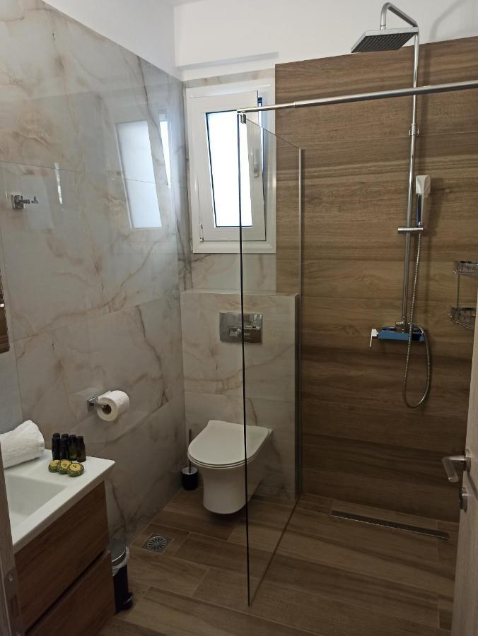 Cyclops Luxury Apartments Igoumenitsa Esterno foto