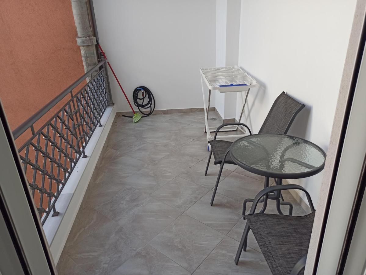 Cyclops Luxury Apartments Igoumenitsa Esterno foto